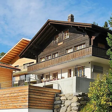Sleeps 10 Wifi Holiday home