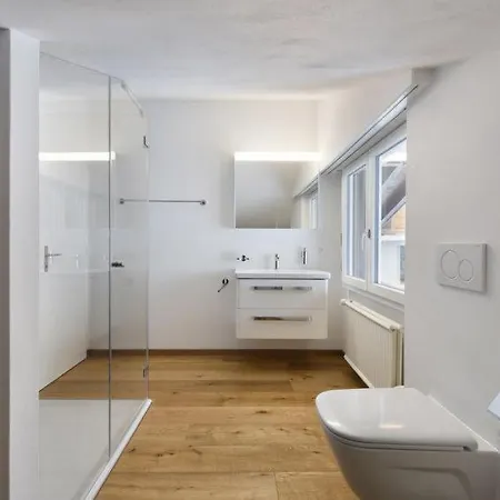Sleeps 10 Wifi